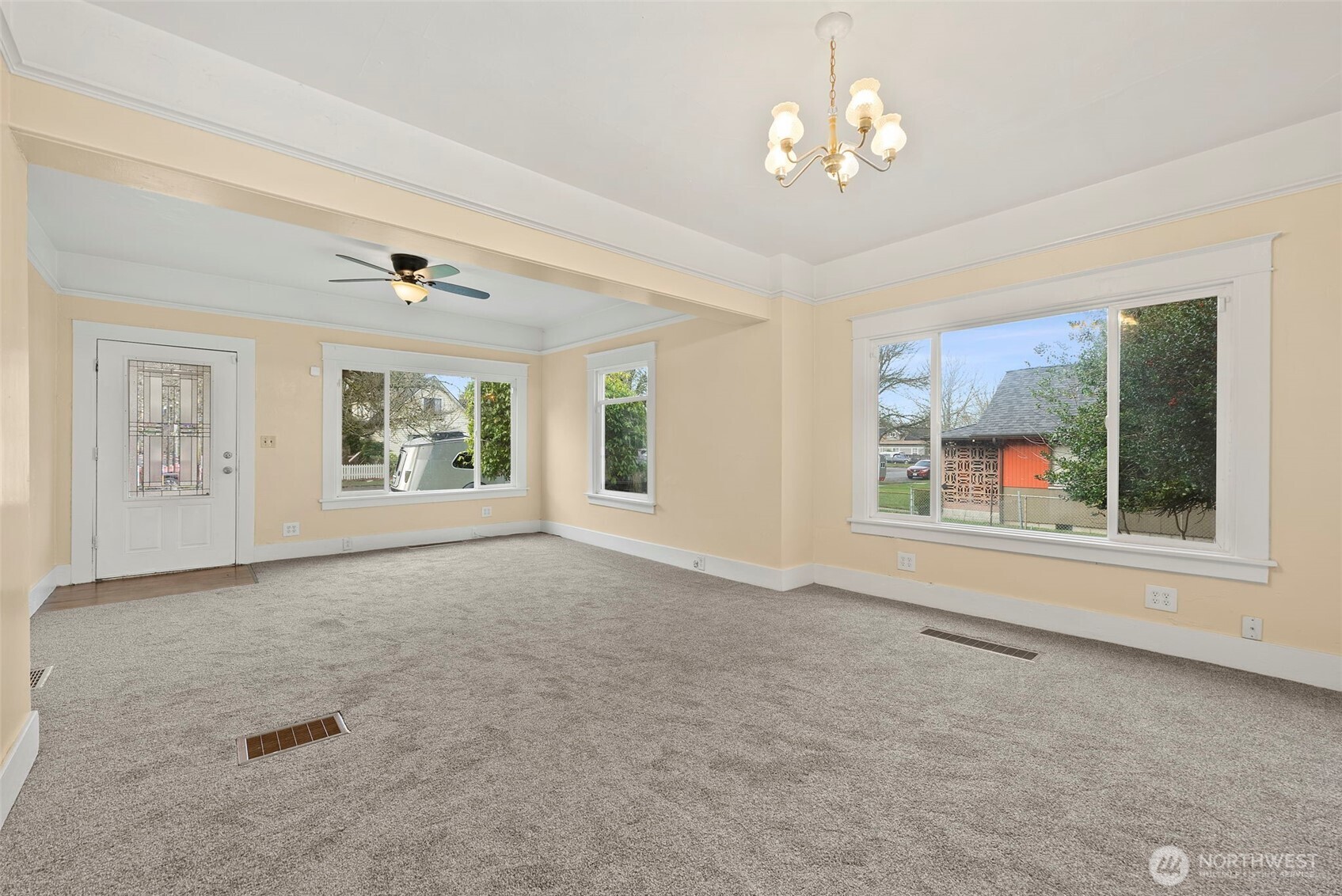 4315 S Yakima Avenue S, Tacoma, WA 98418