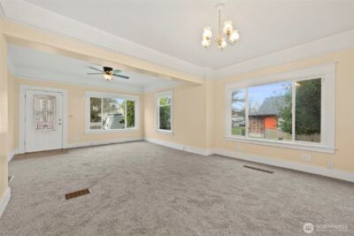 4315 S Yakima Avenue S, Tacoma, WA 98418 - Photo 9