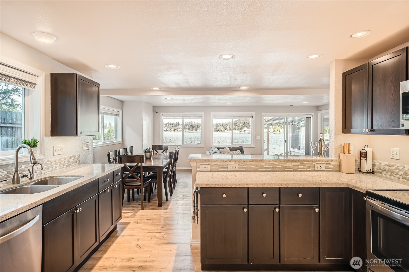 12418 Clear Lake North Road E, Eatonville, WA 98328