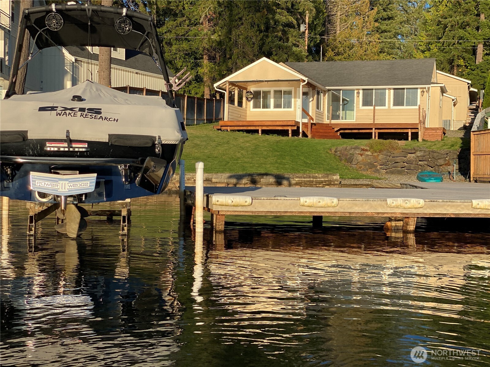 12418 Clear Lake North Road E, Eatonville, WA 98328