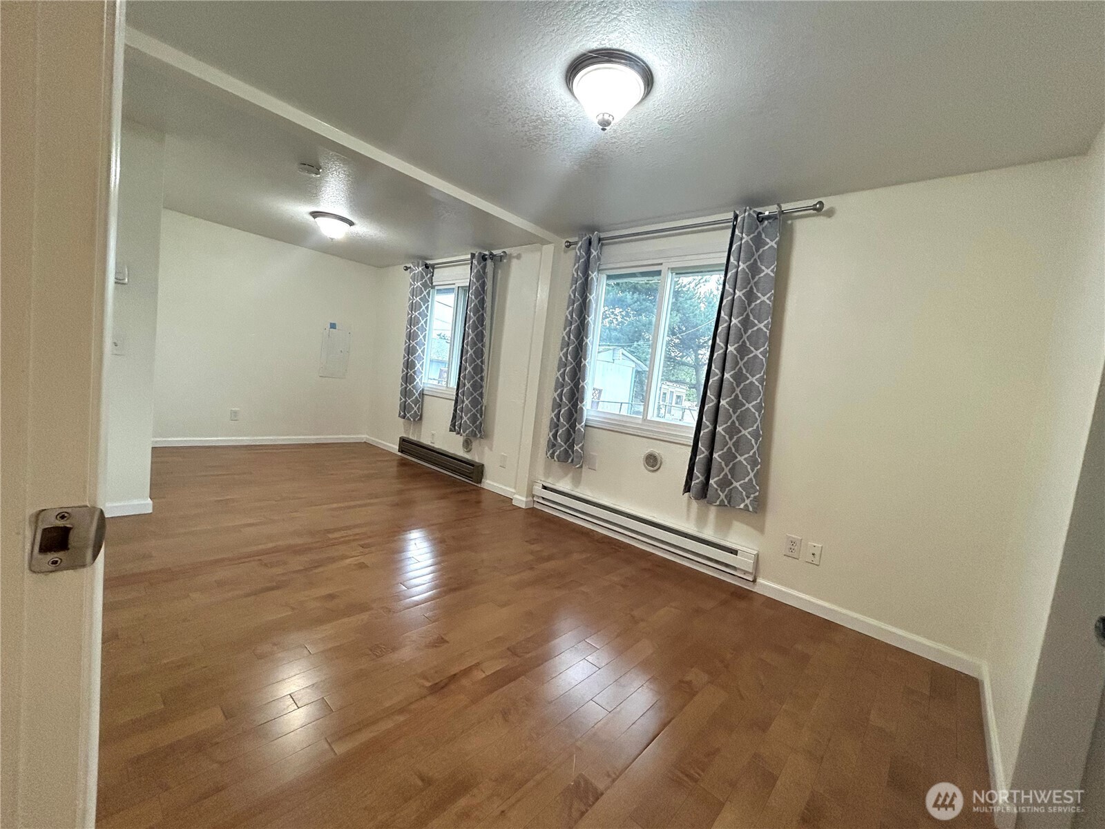 13418 25th Place S, SeaTac, WA 98166