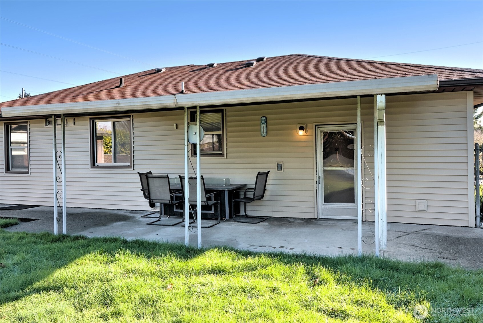 7212 S Bell Street , Tacoma, WA 98408