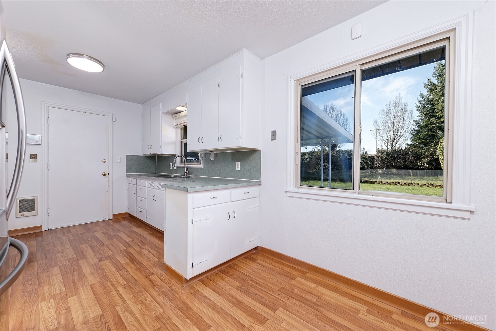 7212 S Bell Street , Tacoma, WA 98408