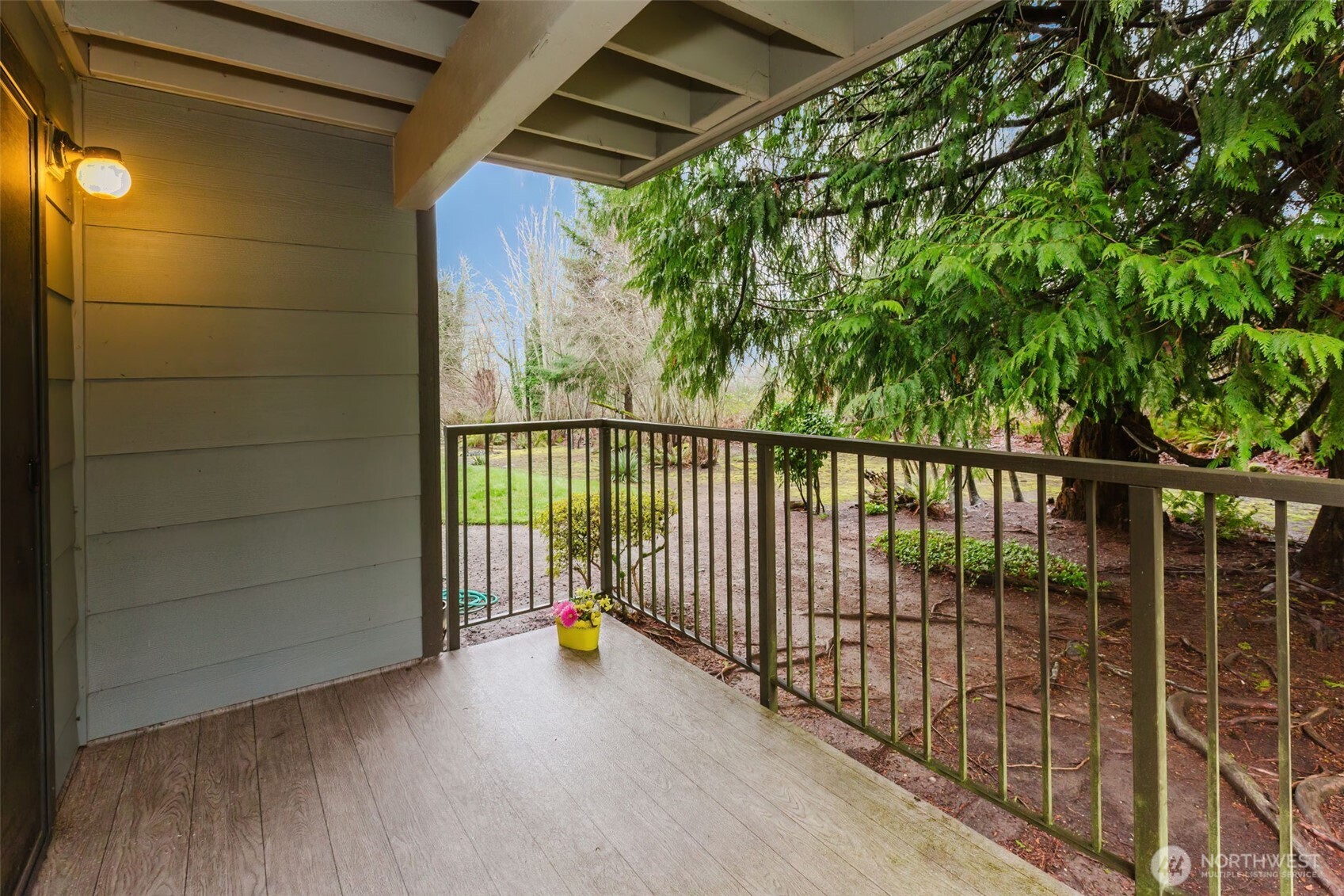 3570 Narrows View Lane #104, Bremerton, WA 98310