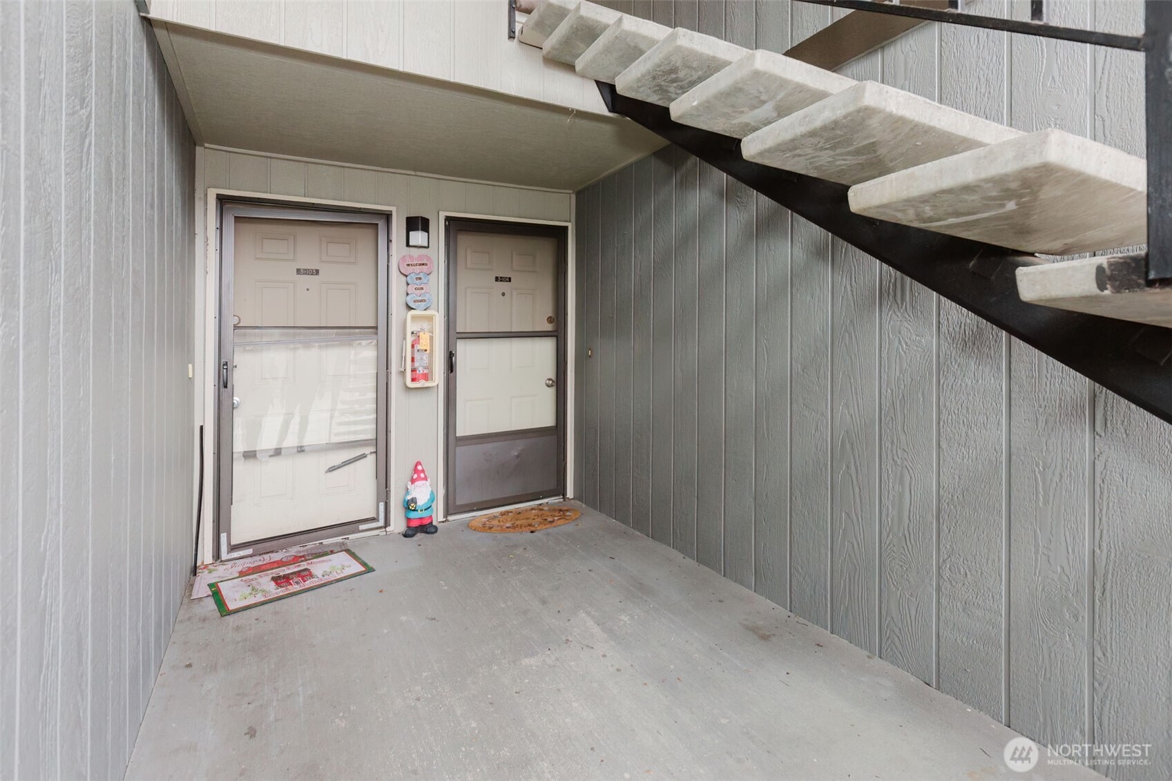 3570 Narrows View Lane #104, Bremerton, WA 98310