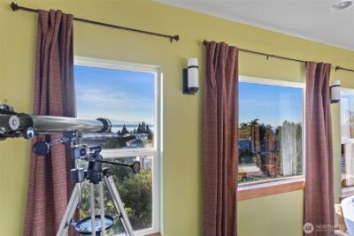 647 9th Avenue N, Edmonds, WA 98020 - Photo 30