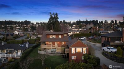 647 9th Avenue N, Edmonds, WA 98020 - Photo 35