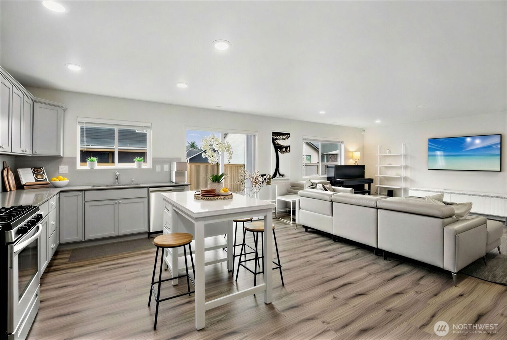 19905 135th Avenue E, Graham, WA 98338-1318