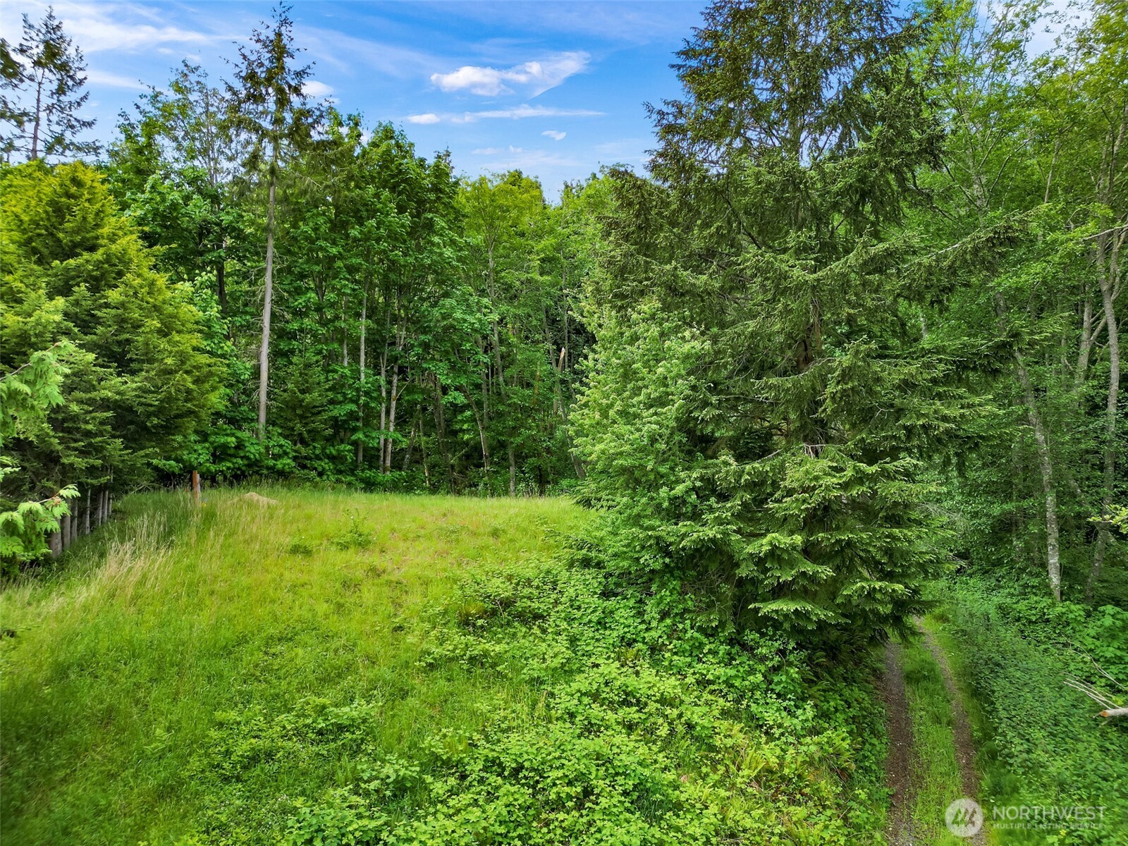 927 Grennan Place , Camano Island, WA 98282