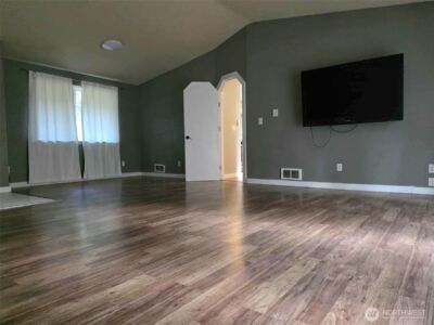 30118 14th Avenue E, Roy, WA 98580 - Photo 6