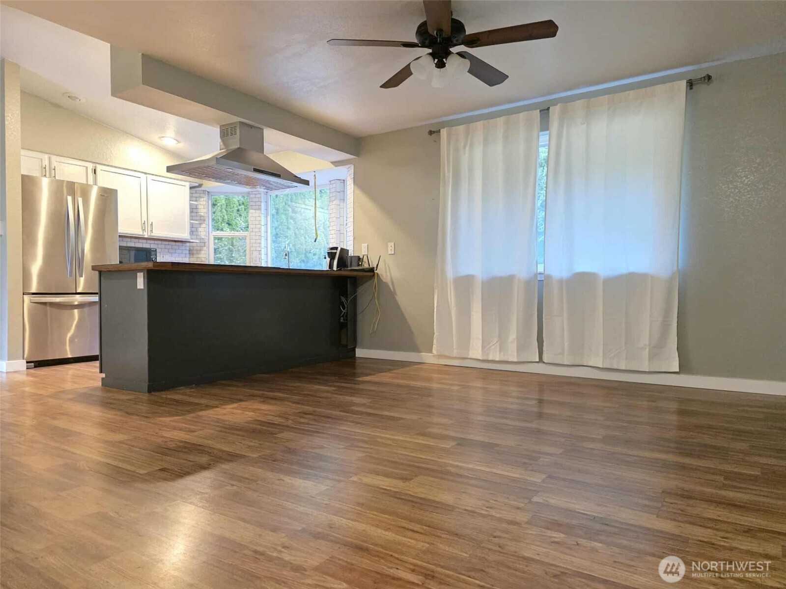 30118 14th Avenue E, Roy, WA 98580