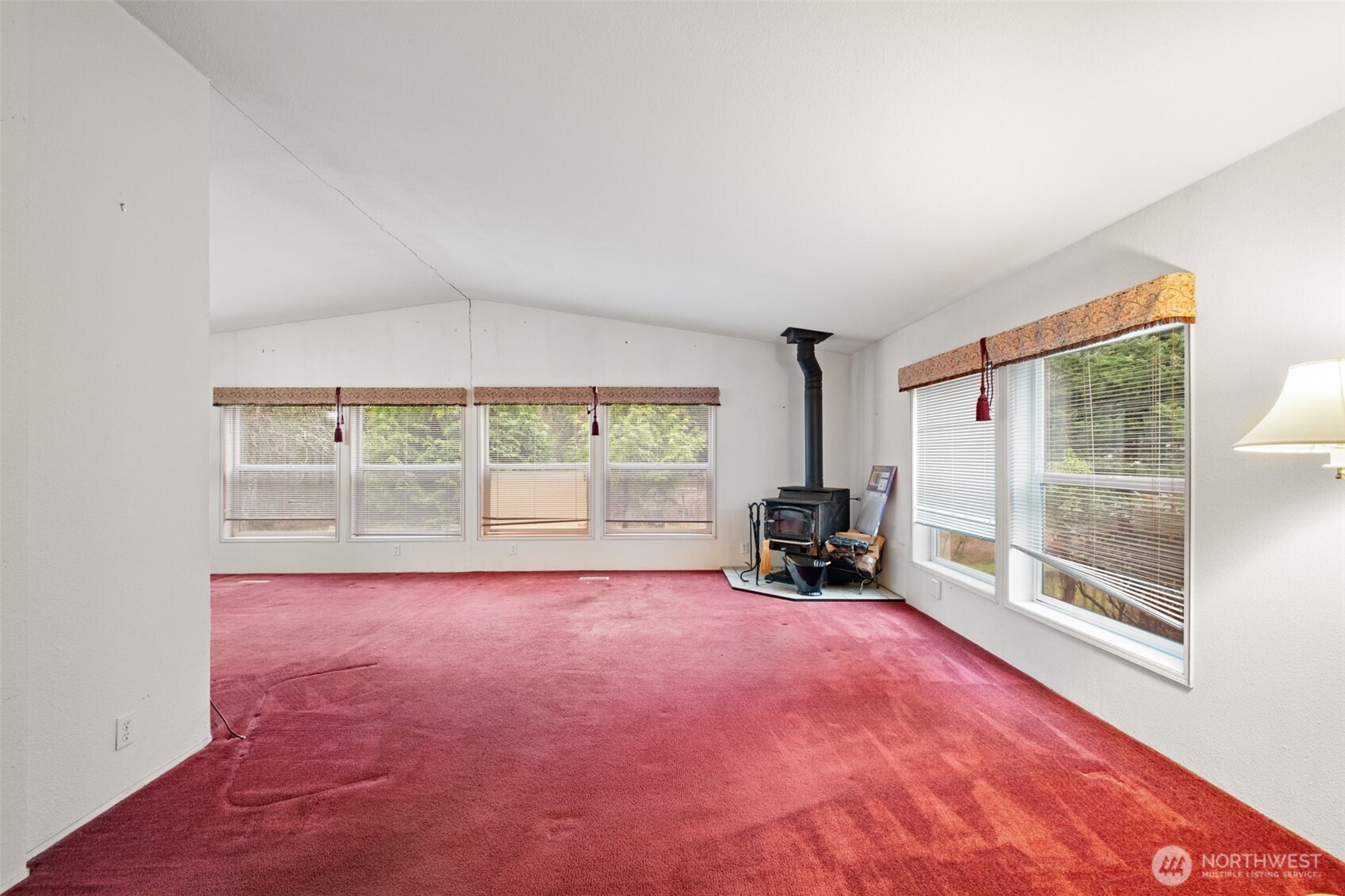 20481 Stephen Drive NE, Kingston, WA 98346