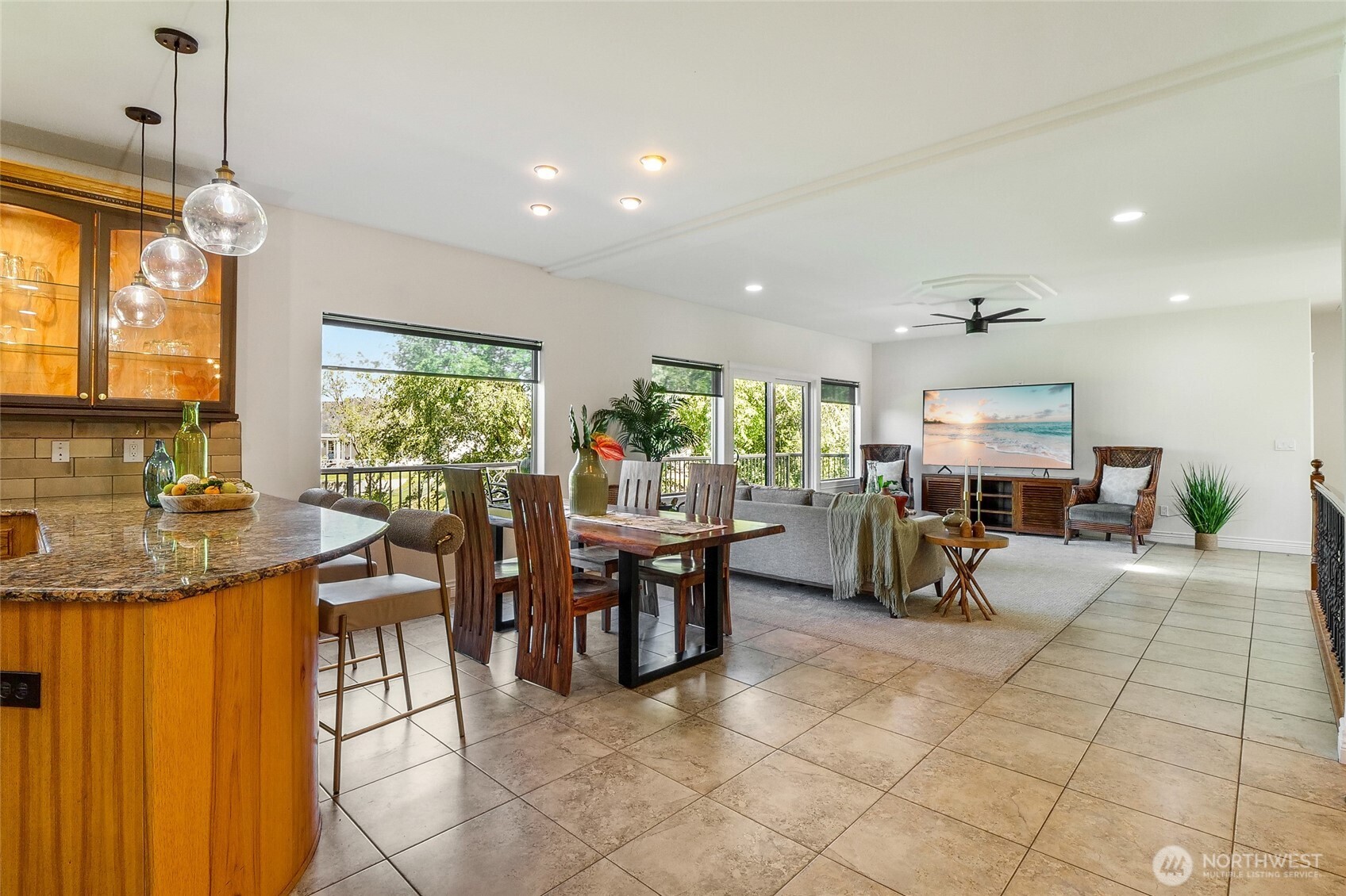 800 S Camas Place , Moses Lake, WA 98837