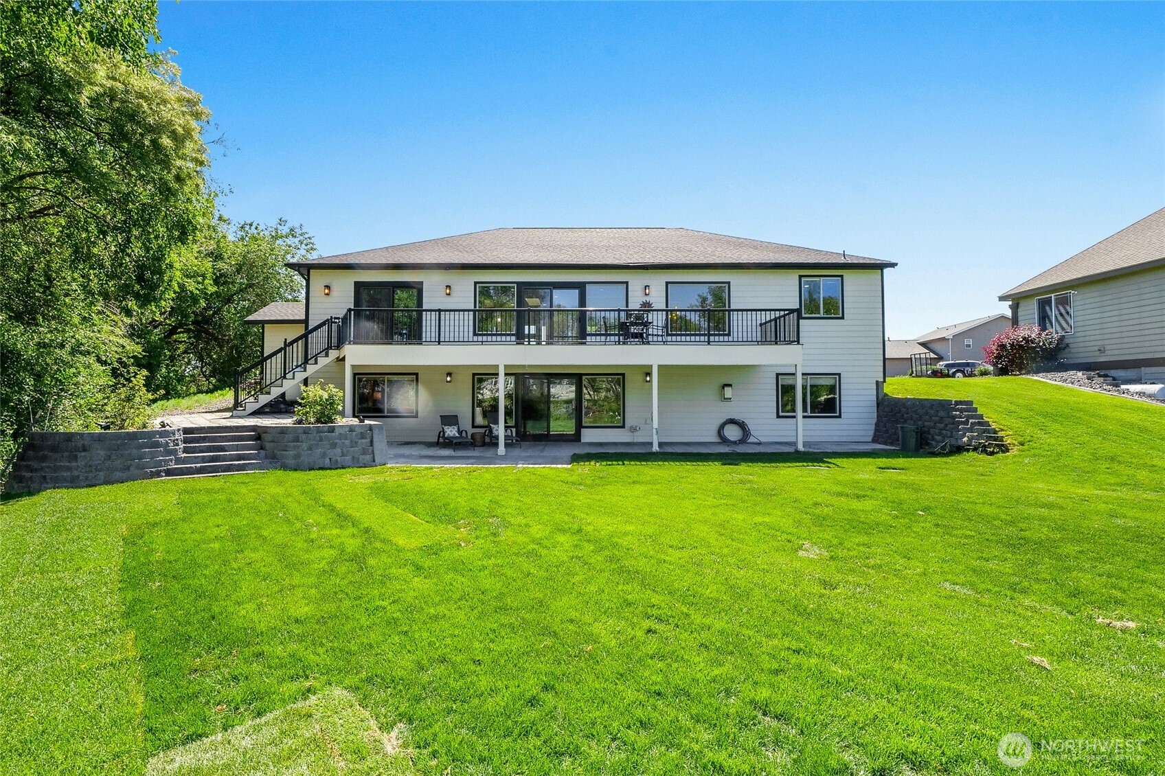 800 S Camas Place , Moses Lake, WA 98837