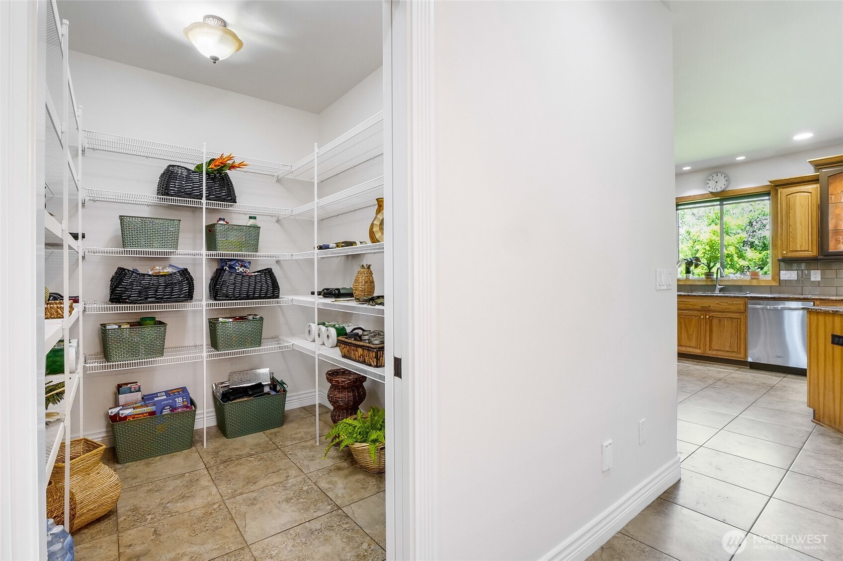 800 S Camas Place , Moses Lake, WA 98837