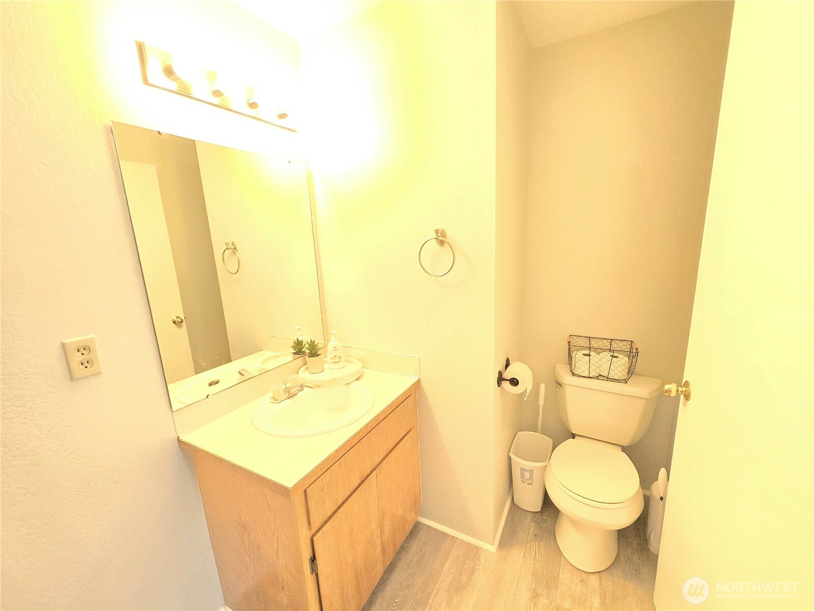 5601 99th Street Ct E, Puyallup, WA 98373