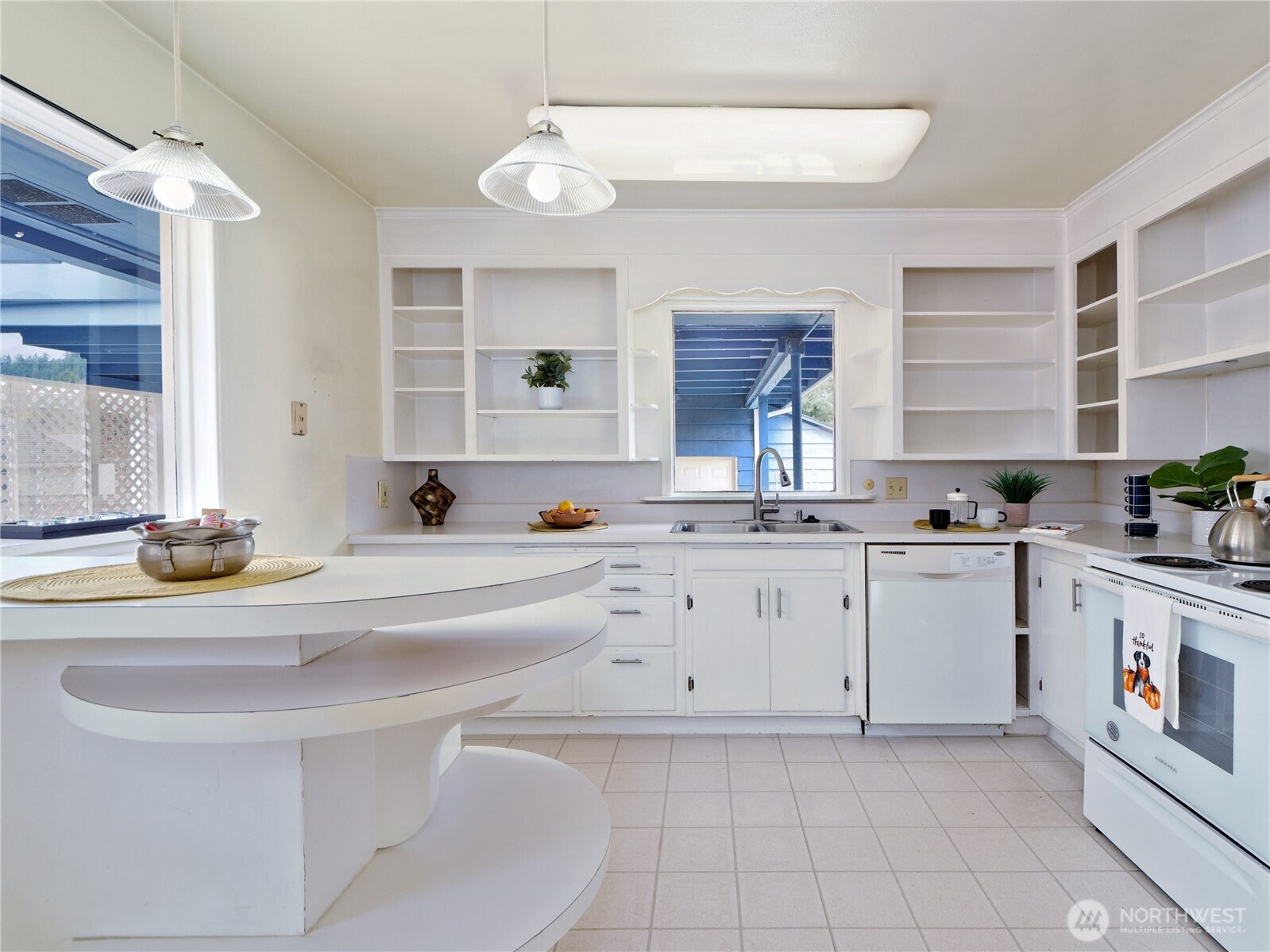 30 SE Bush Street , Issaquah, WA 98027