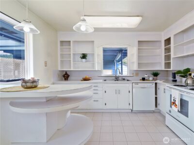 30 SE Bush Street , Issaquah, WA 98027 - Photo 12