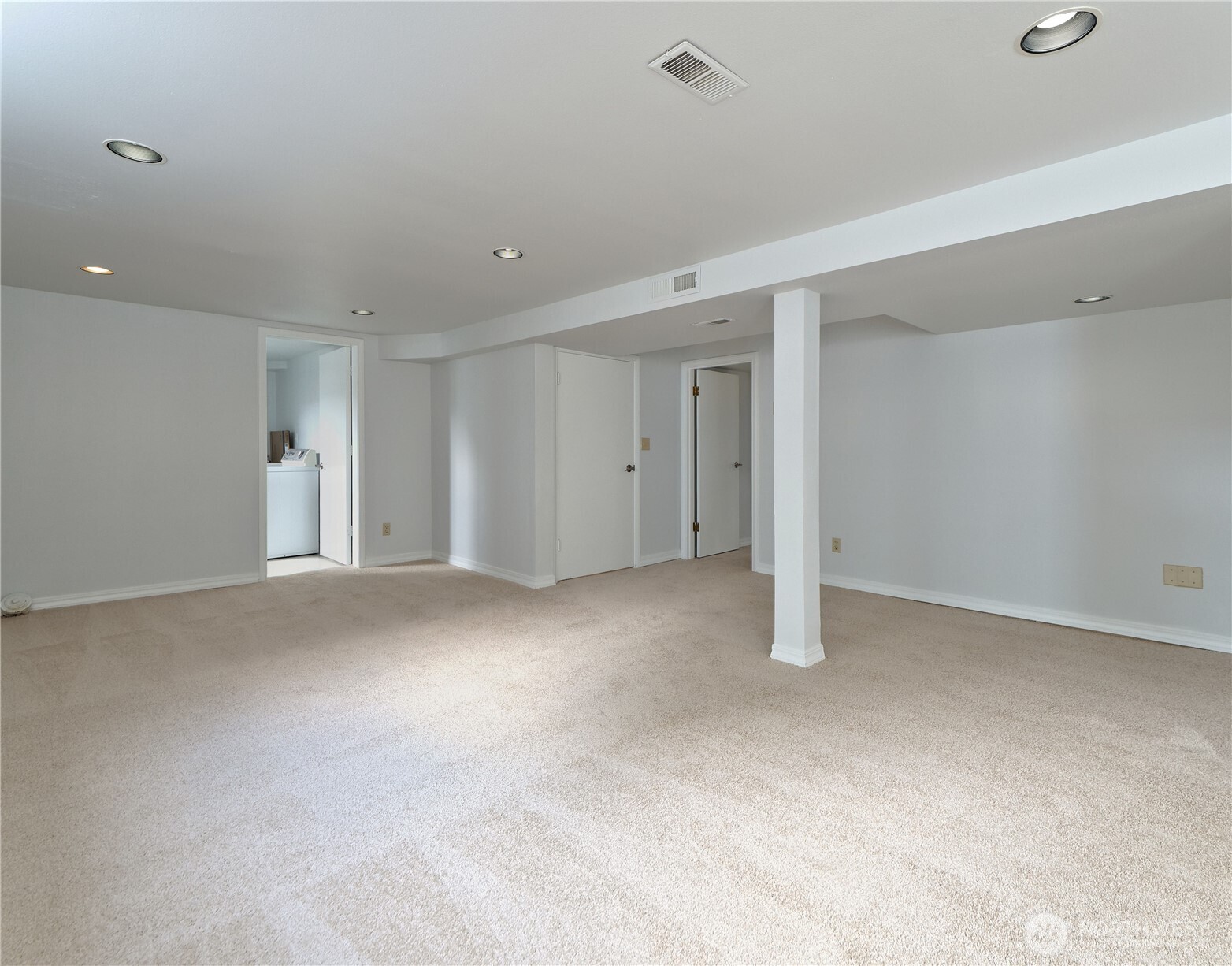 30 SE Bush Street , Issaquah, WA 98027