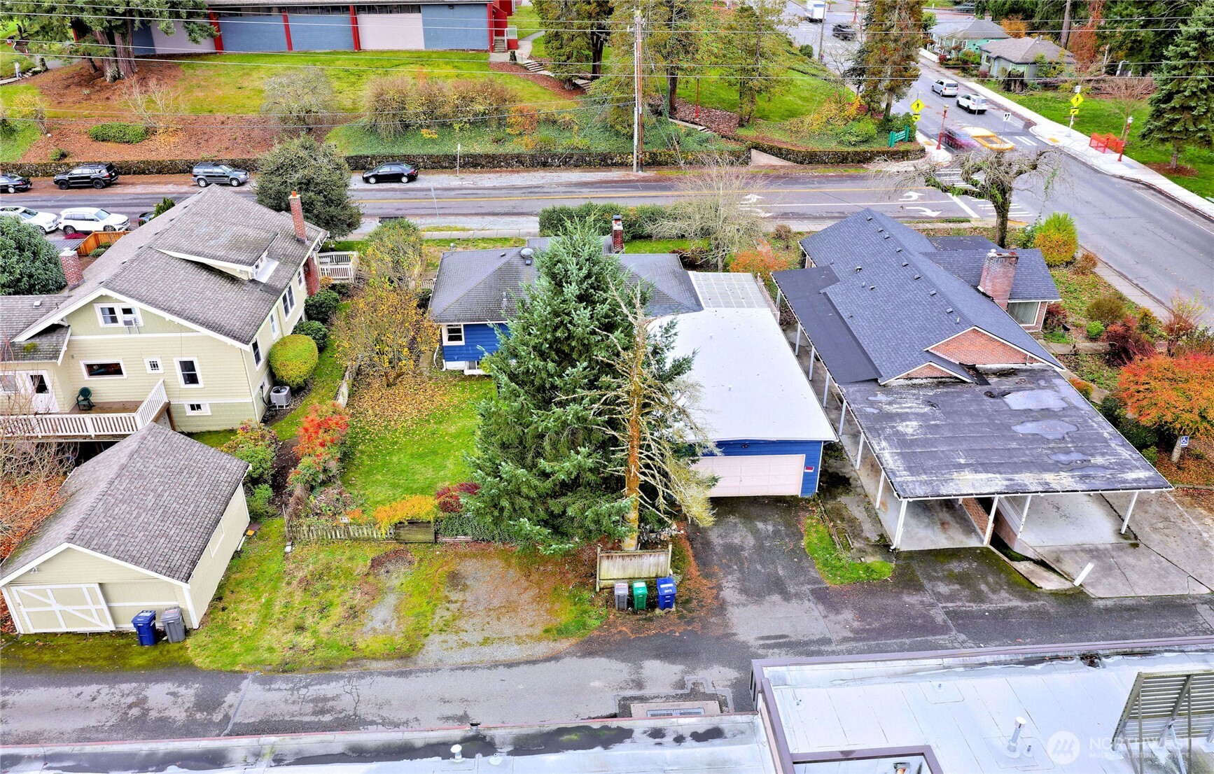 30 SE Bush Street , Issaquah, WA 98027