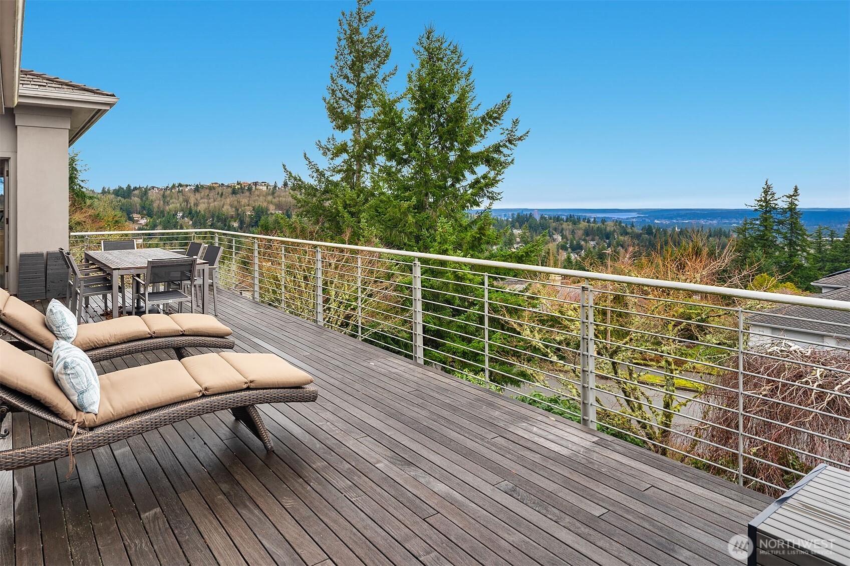 16812 SE 58th Place , Bellevue, WA 98006