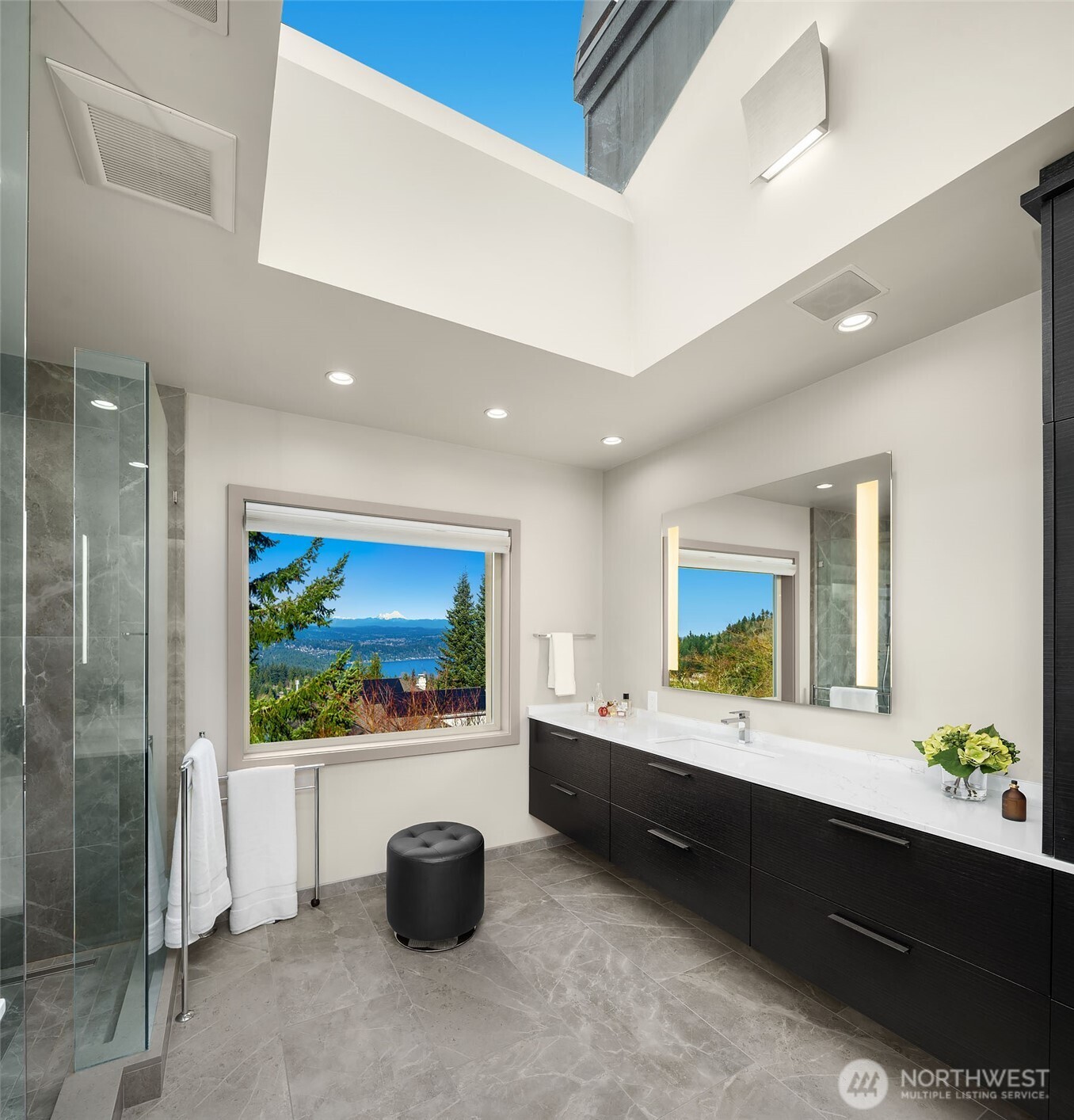 16812 SE 58th Place , Bellevue, WA 98006