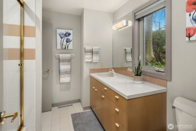 16812 SE 58th Place , Bellevue, WA 98006 - Photo 30