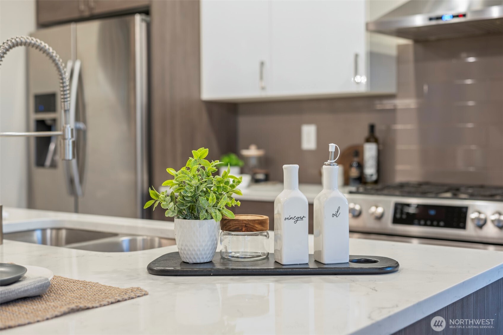 16343 Main View Lane NE, Duvall, WA 98019