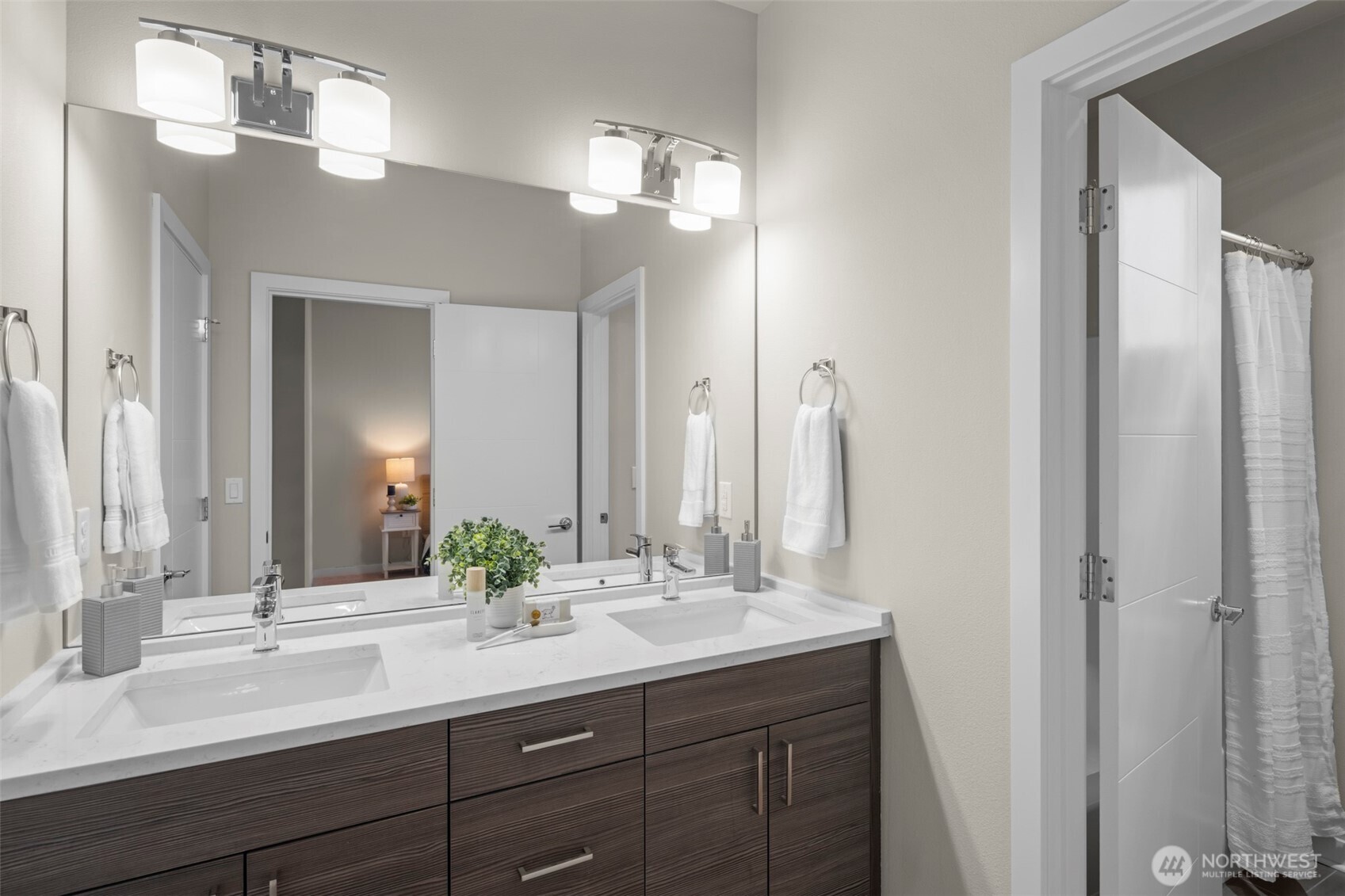 16343 Main View Lane NE, Duvall, WA 98019