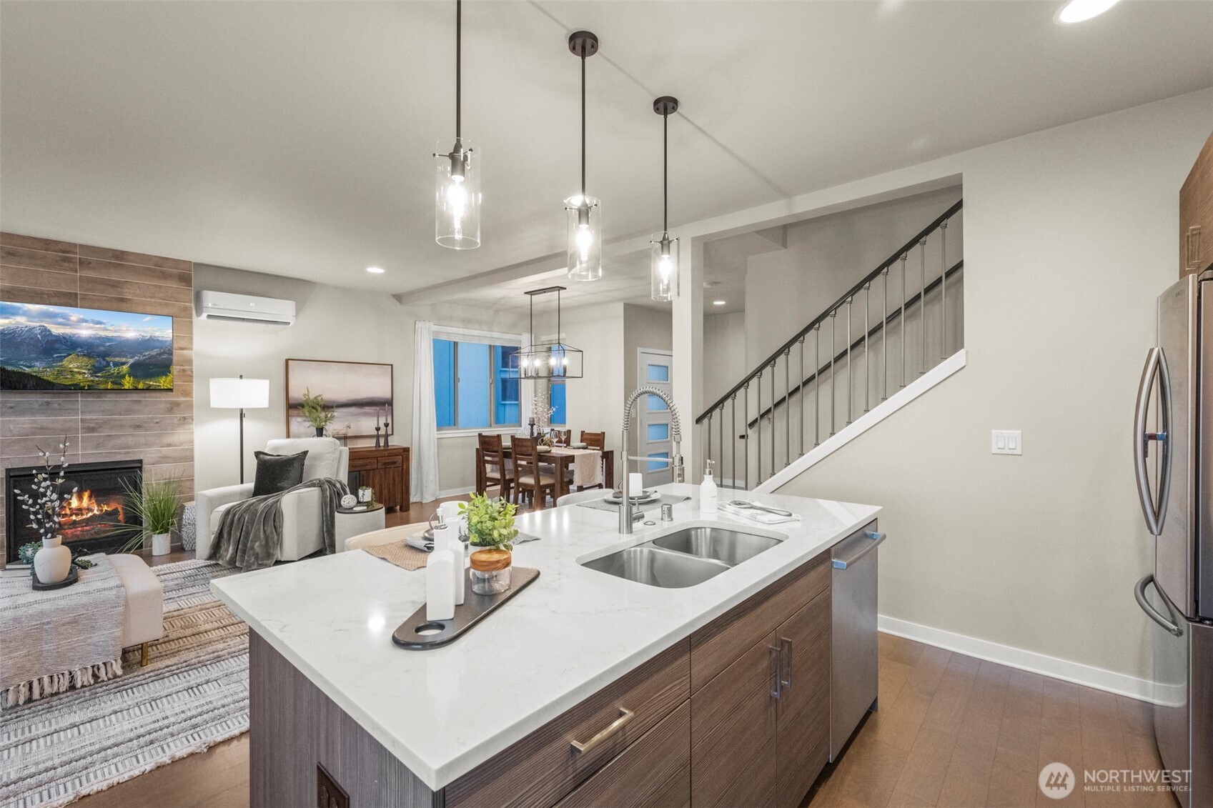 16343 Main View Lane NE, Duvall, WA 98019