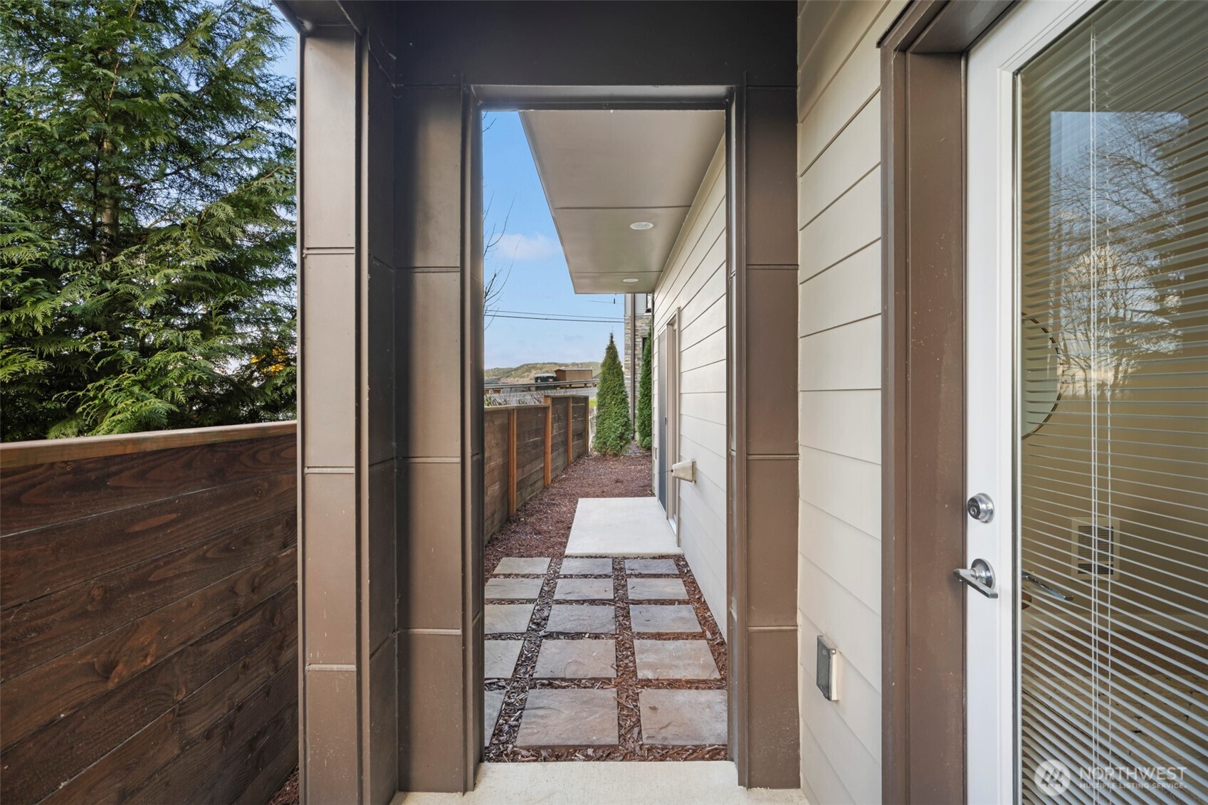 16343 Main View Lane NE, Duvall, WA 98019