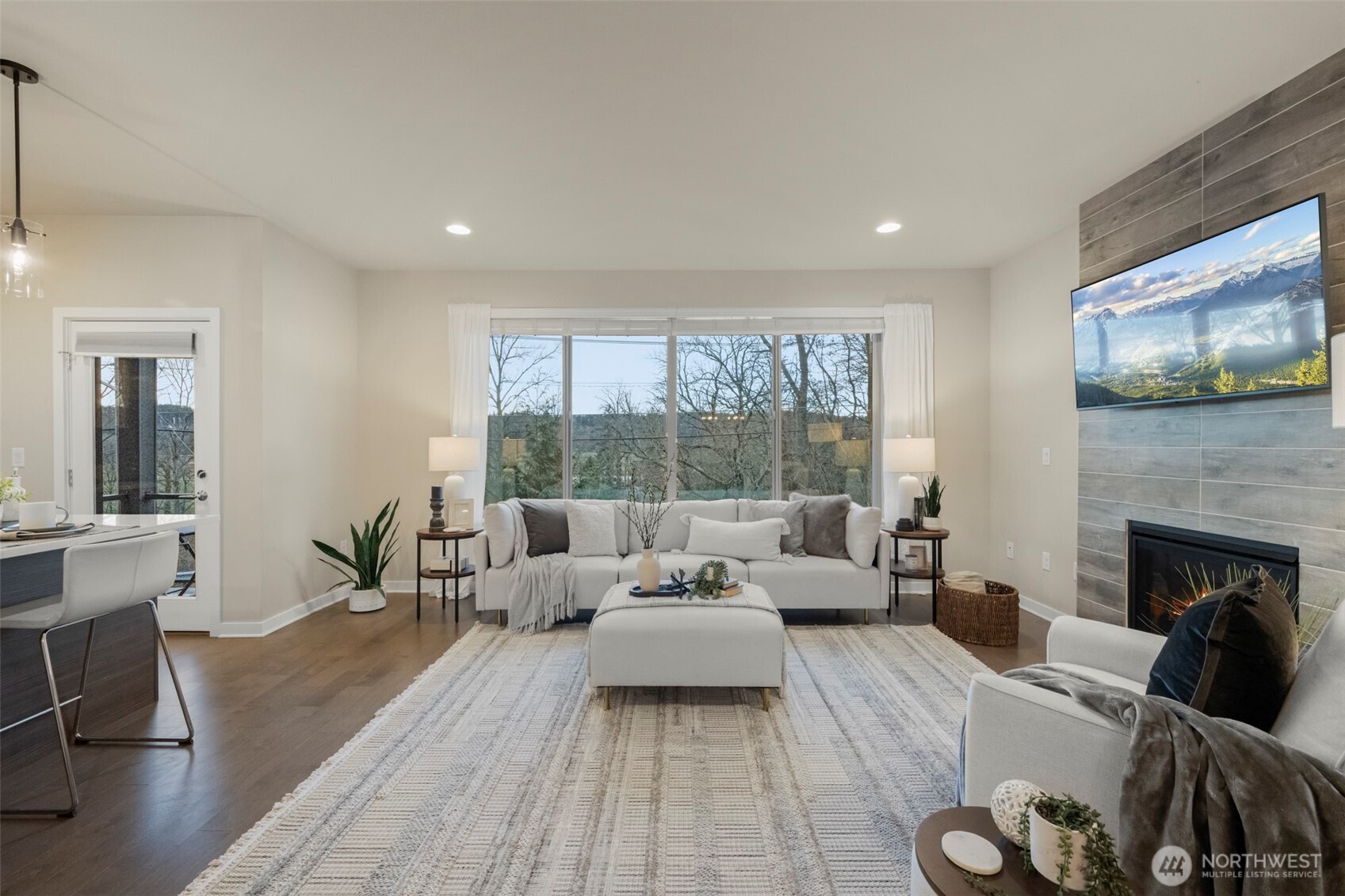 16343 Main View Lane NE, Duvall, WA 98019