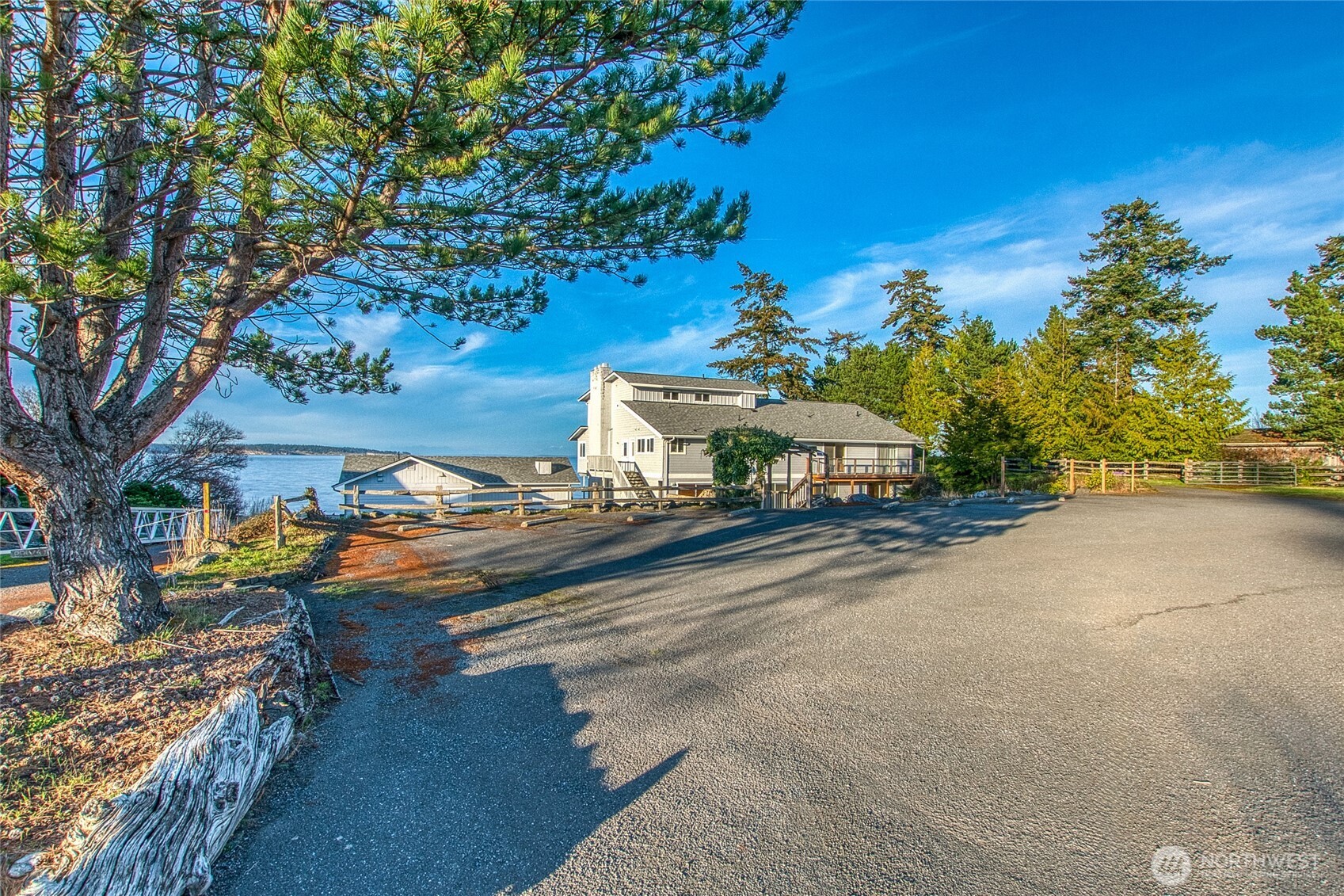 178 Fossil Bay Drive , Orcas Island, WA 98245