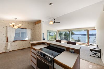 7541 Holiday Boulevard , Anacortes, WA 98221 - Photo 11