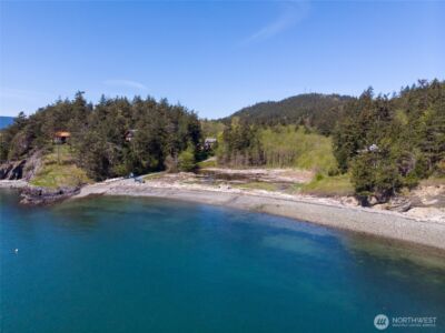 7541 Holiday Boulevard , Anacortes, WA 98221 - Photo 28
