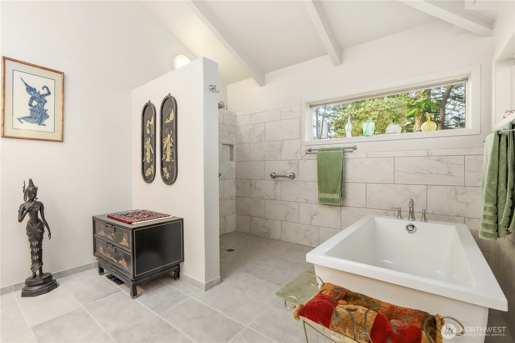 736 Tillamuk Drive , La Conner, WA 98257