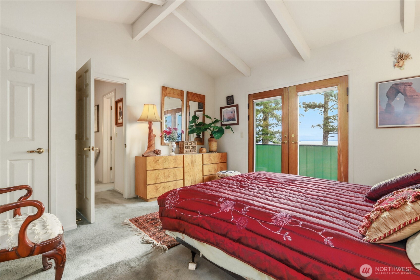 736 Tillamuk Drive , La Conner, WA 98257