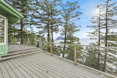 736 Tillamuk Drive , La Conner, WA 98257 - Photo 10