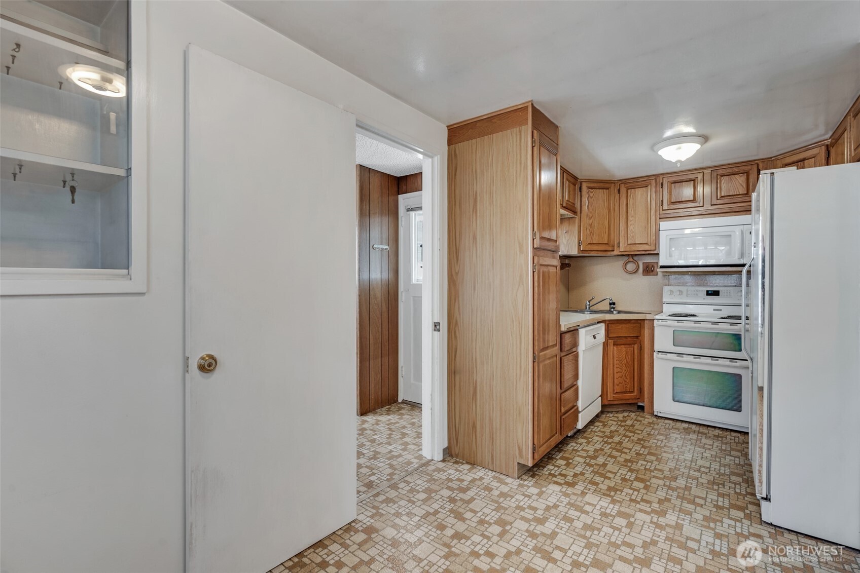 3828 48th Avenue SW, Seattle, WA 98116