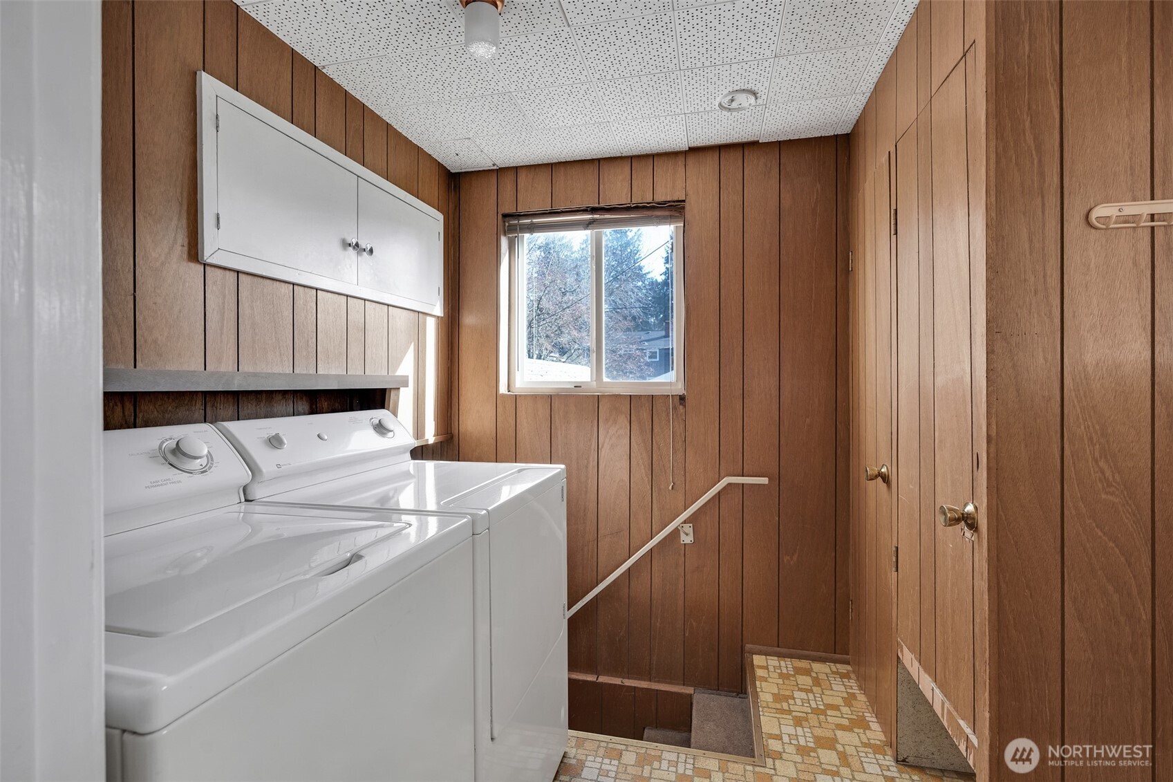 3828 48th Avenue SW, Seattle, WA 98116