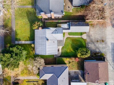 3828 48th Avenue SW, Seattle, WA 98116 - Photo 3