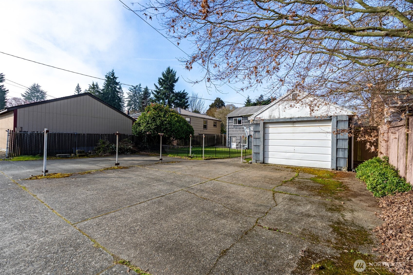 3828 48th Avenue SW, Seattle, WA 98116