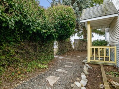 2125 4th Street , Port Townsend, WA 98368 - Photo 2