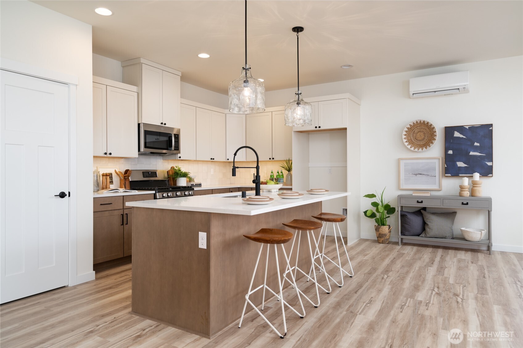 619 Legacy Way , Sedro Woolley, WA 98284