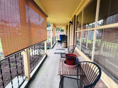 15326 Ashworth Place N, Shoreline, WA 98133