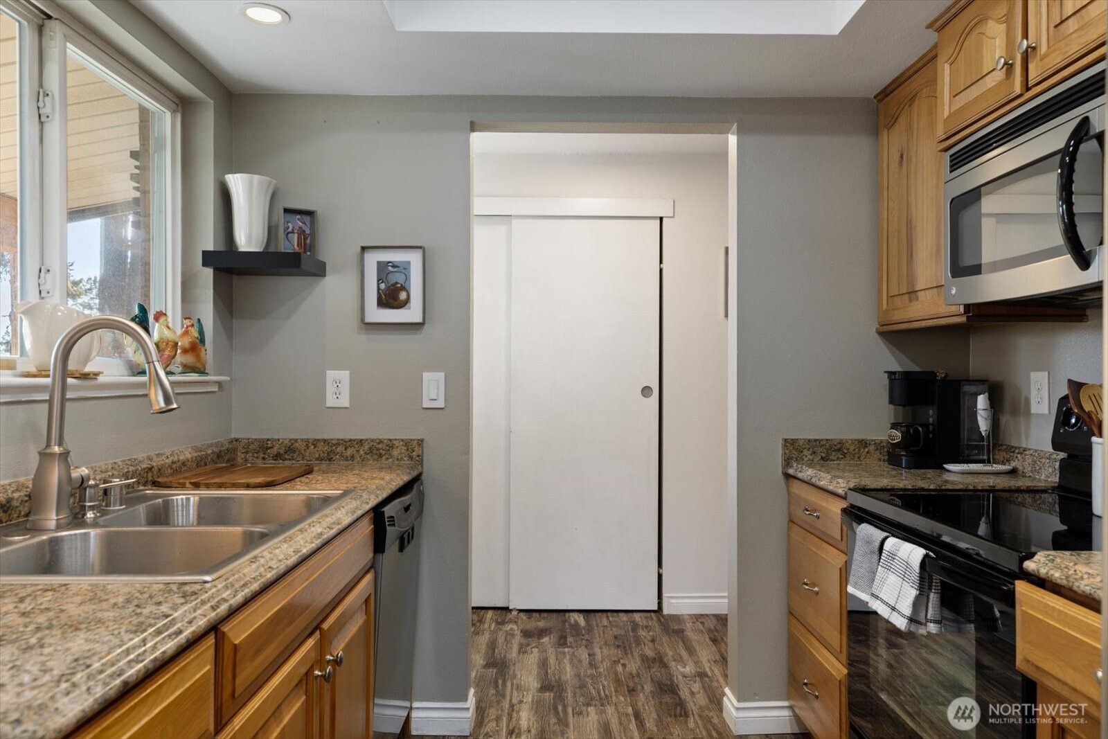 790 NW Dory Drive , Oak Harbor, WA 98277