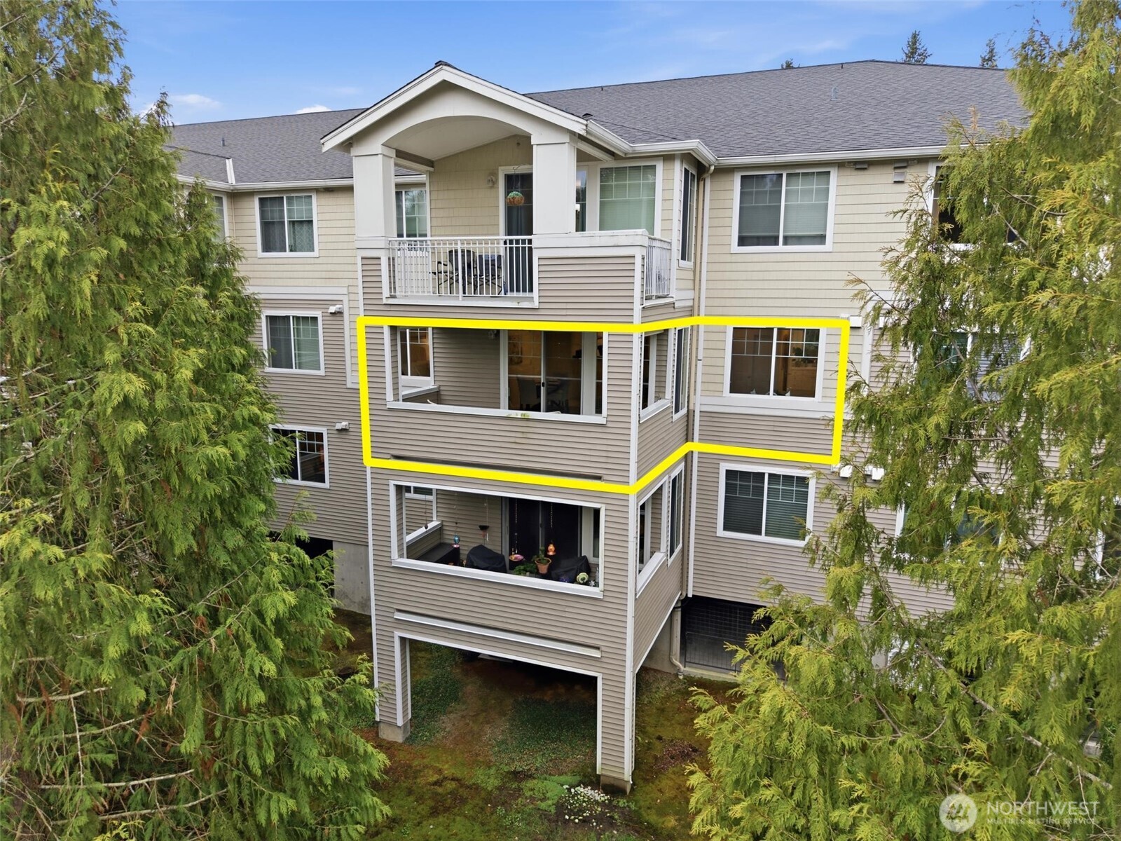 2220 132nd Avenue SE #A214, Bellevue, WA 98005-3978