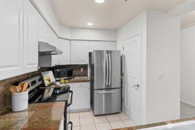 2220 132nd Avenue SE #A214, Bellevue, WA 98005-3978 - Photo 12