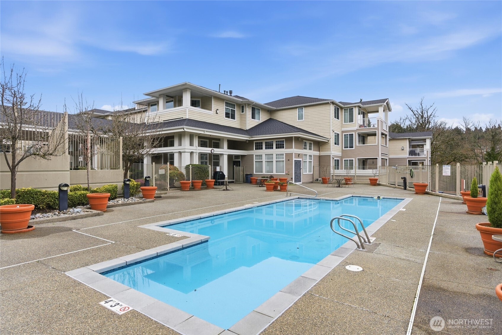 2220 132nd Avenue SE #A214, Bellevue, WA 98005-3978