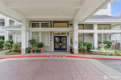 2220 132nd Avenue SE #A214, Bellevue, WA 98005-3978 - Photo 3